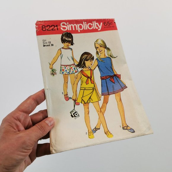 60s Simplicity Sewing Pattern 8221 Child’s Jumper - Picture 6 of 9